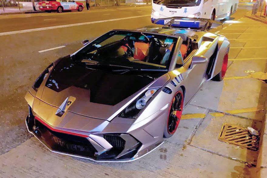 2004-2008 Lamborghini Gallardo Spyder IRON Style Wide Full Body kit - Carbonado