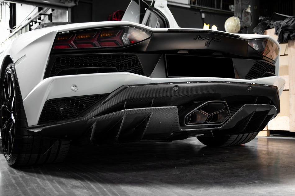 Parachoques delantero estilo Lamborghini Aventador LP700 LP720 LP750 LP740 Coupe/Roadster DE 2011-2021
