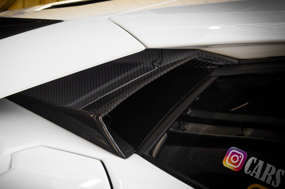 2011-2021 Lamborghini Aventador LP700 LP740 Coupe/Roadster Estilo BKSS Cucharas laterales traseras de fibra de carbono