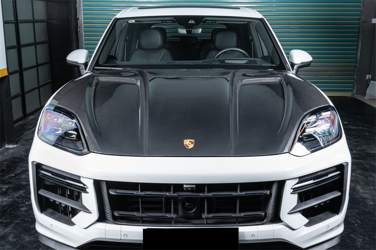 2024-2025 Porsche 9Y0.2 Cayenne S & Coupe & E-Hybrid KT Style Dry Carbon Fiber Hood - Carbonado