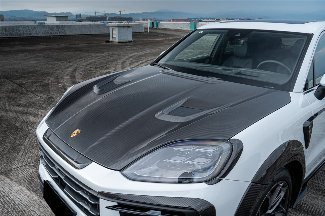 2024-2025 Porsche 9Y0.2 Cayenne S & Coupe & E-Hybrid MSY Style Dry Carbon Fiber Hood - Carbonado