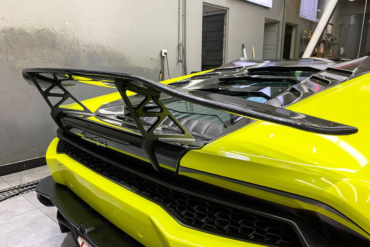 2015-2020 Lamborghini Huracan LP610 LP580 DC Style Carbon Fiber Trunk Spoiler Wing w/ Base - Carbonado