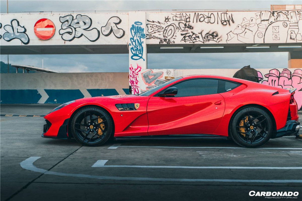 2018-UP Ferrari 812 Superfast /GTS MSY Style DRY Carbon Fiber Fender - Carbonado Aero