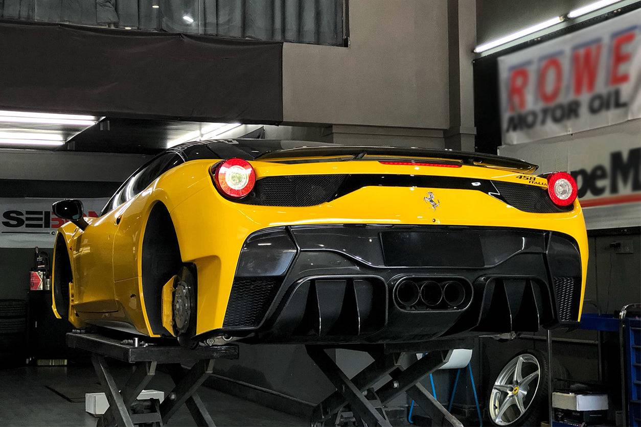 2010-2015 Ferrari Carbon Fiber Rear Bumper with Tips Carbonado (VRS) F ...