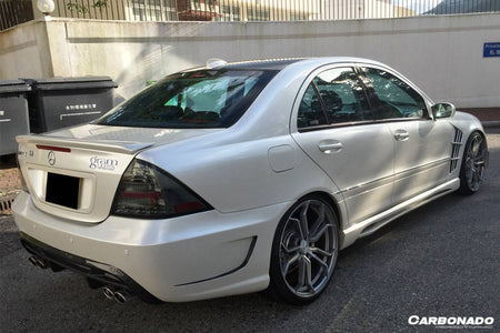 2001-2007 Mercedes Benz W203 C Class WI Style Side Skirts - Carbonado