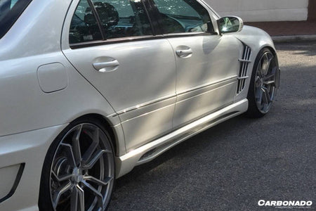 2001-2007 Mercedes Benz W203 C Class WI Style Side Skirts - Carbonado Aero