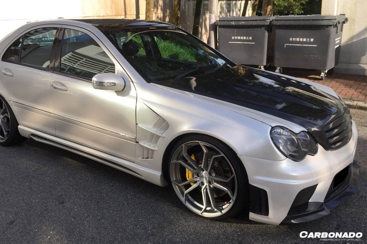 2001-2007 Mercedes Benz W203 C Class WI Style Side Skirts - Carbonado Aero