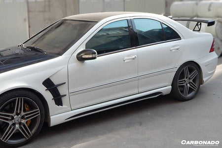 2001-2007 Mercedes Benz W203 C Class WI Style Side Skirts - Carbonado Aero
