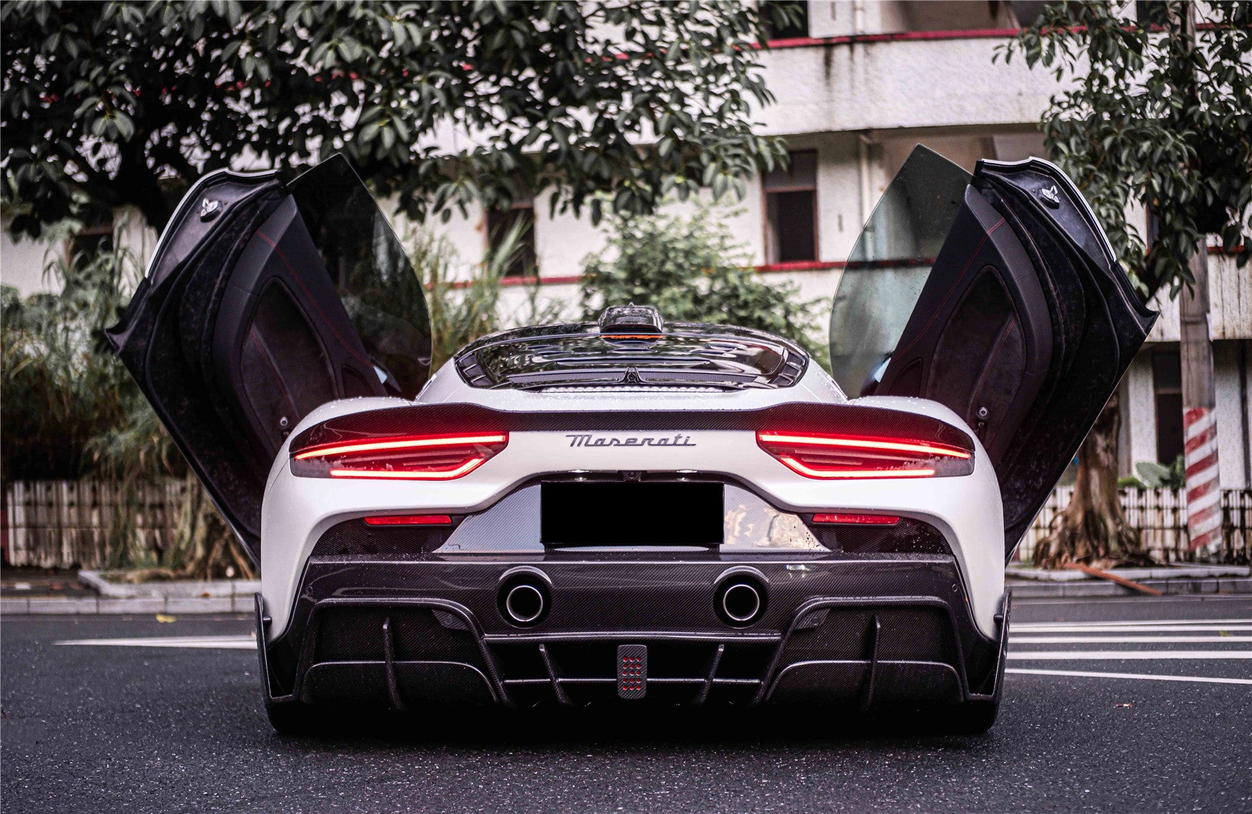 2020-2024 Maserati MC20 MSY Style DRY Carbon Fiber Rear Diffuser with ...