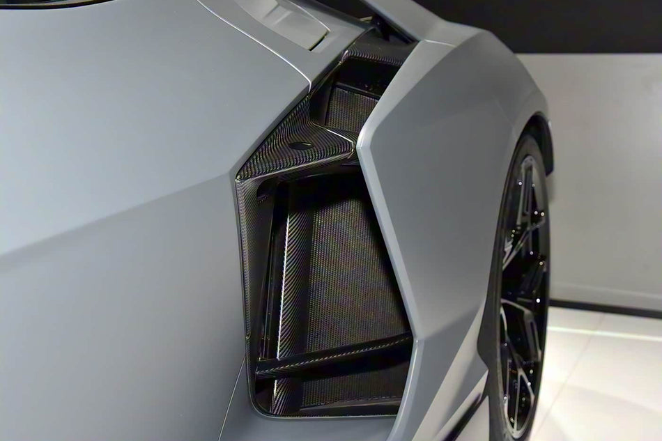 2023-UP Lamborghini Revuelto OE Style Autoclave Carbon Fiber Door Handle