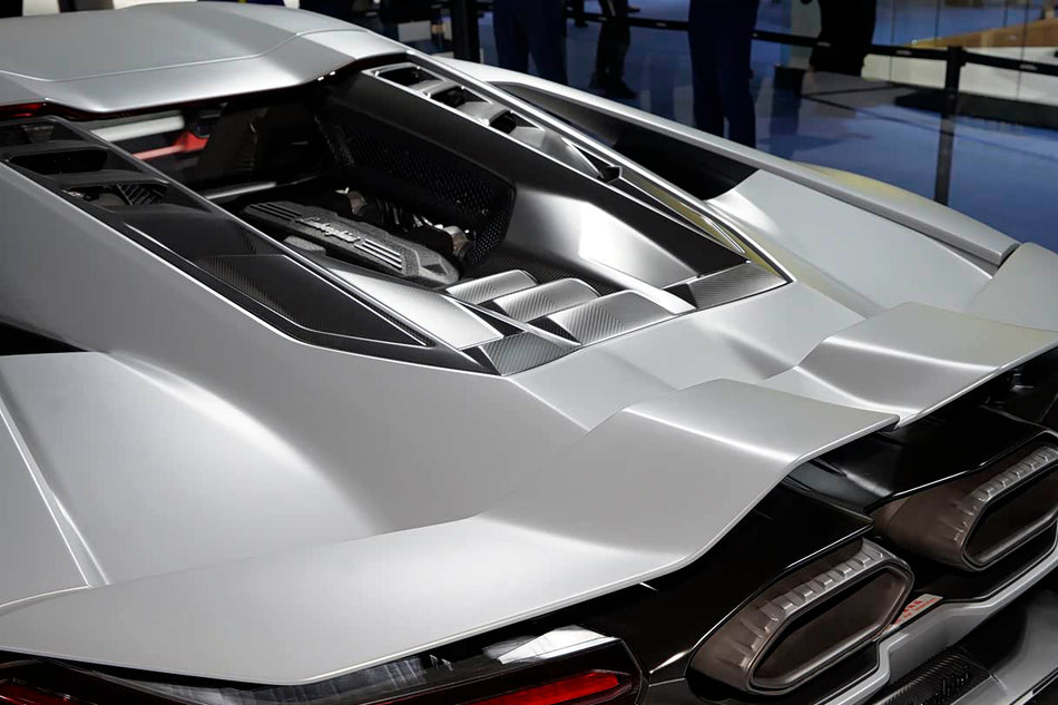 2023-UP Lamborghini Revuelto OE Style Autoclave Carbon Fiber Engine Trunk