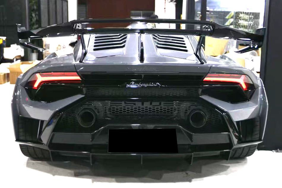 Labio delantero inferior de fibra de carbono seco Lamborghini Huracan STO 2021 en adelante