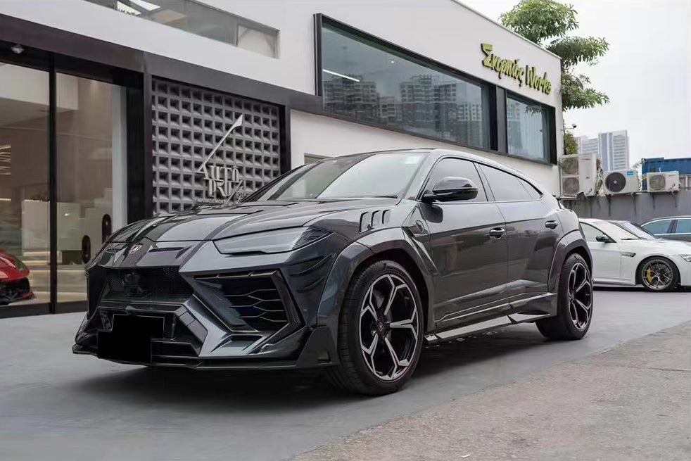 2018-2023 Lamborghini URUS MS Style Wide Body Kit With Exhaust System - Carbonado