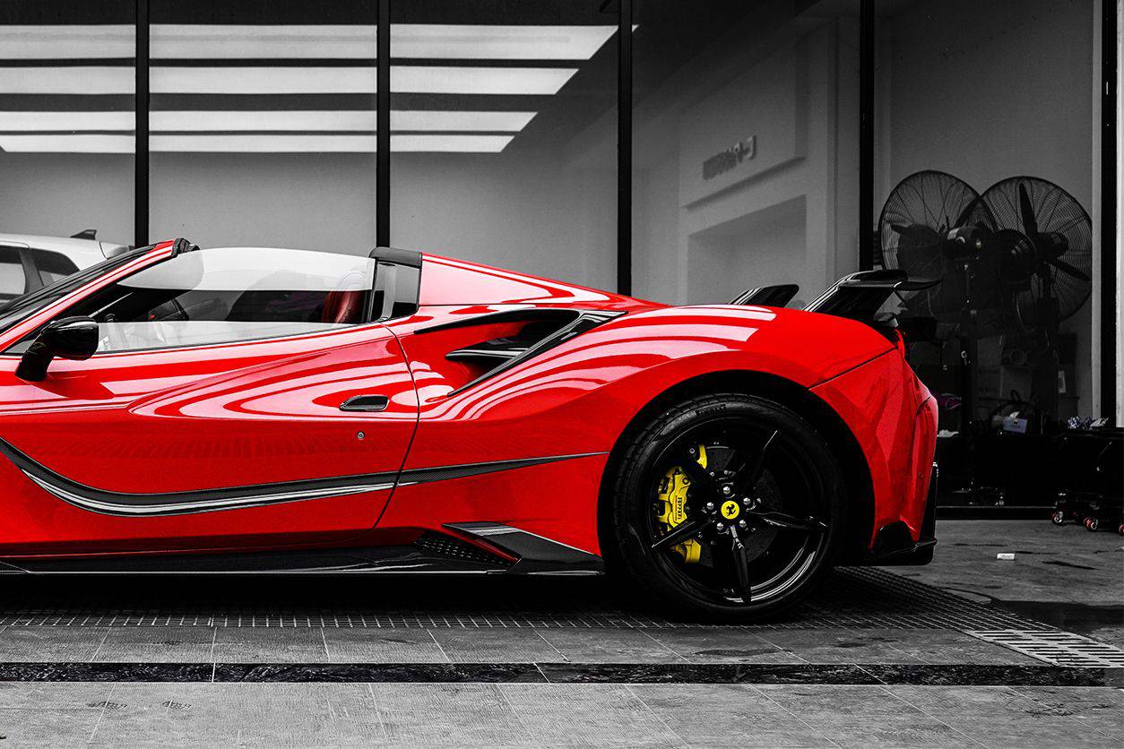 2015-2019 Ferrari 488 GTB/Spyder MSY Style Carbon Fiber side air intake fins - Carbonado Aero