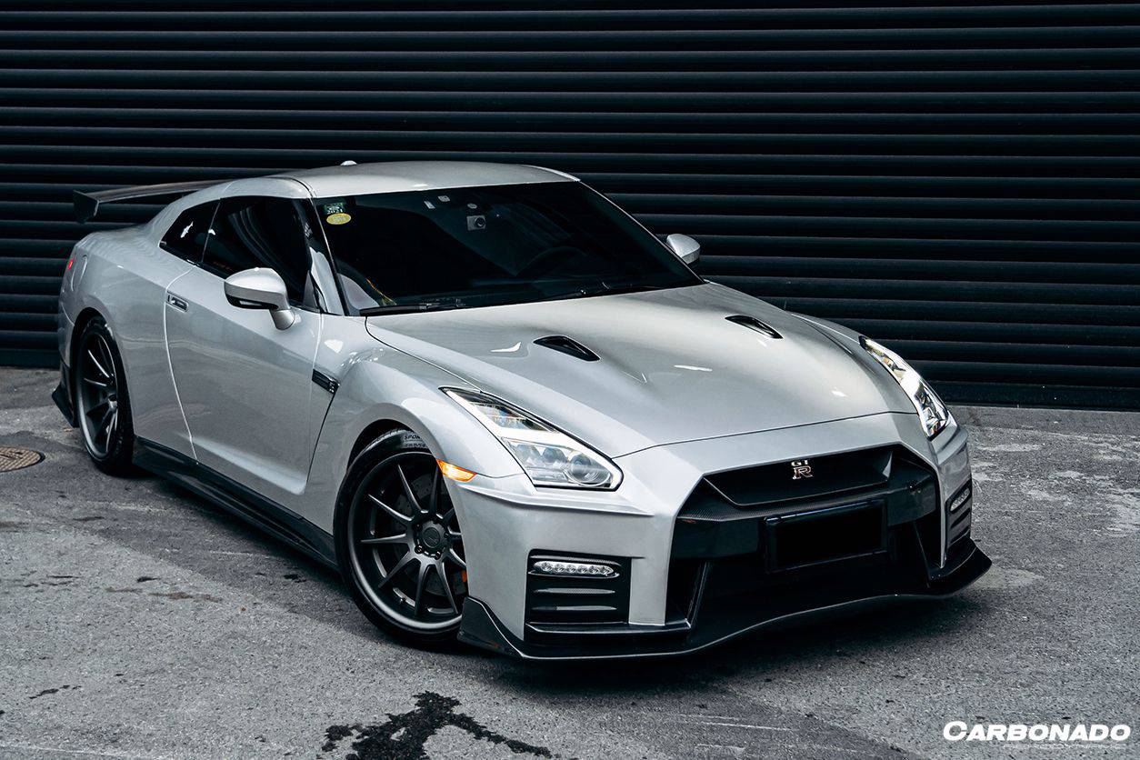 2008-2016 Nissan GTR R35 CBA/DBA NISMO Ver17 Style Front Bumper - Carbonado Aero