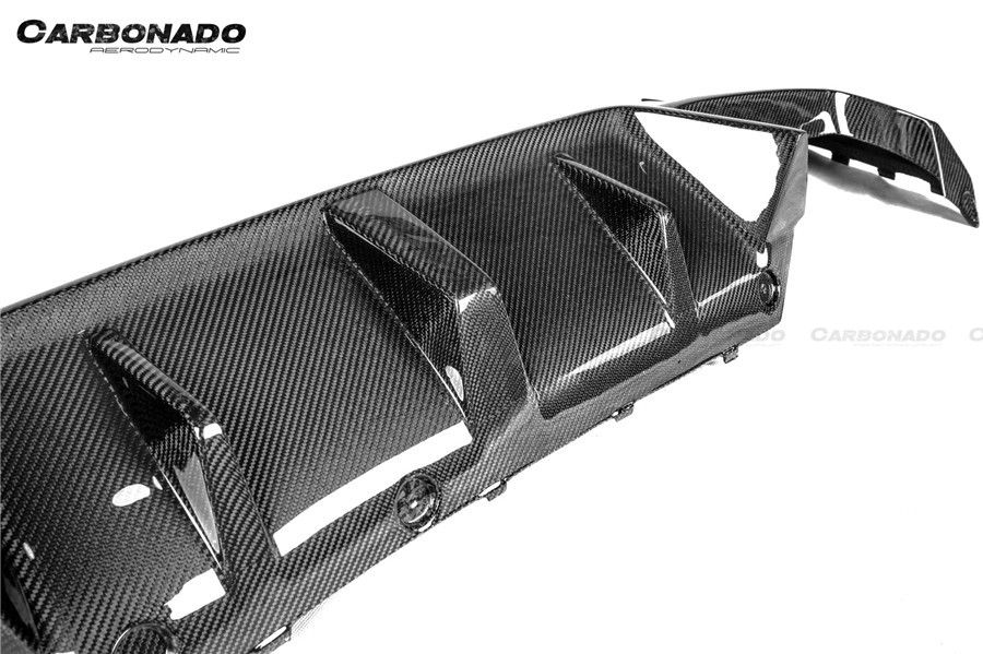 2018-2023 BMW F90 M5 D3 Style Carbon Fiber Rear Lip w/ Caps - Carbonado Aero