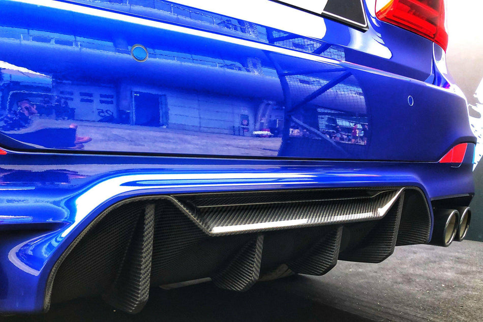 2018-2023 BMW F90 M5 MP Style Carbon Fiber Rear Diffuser - Carbonado